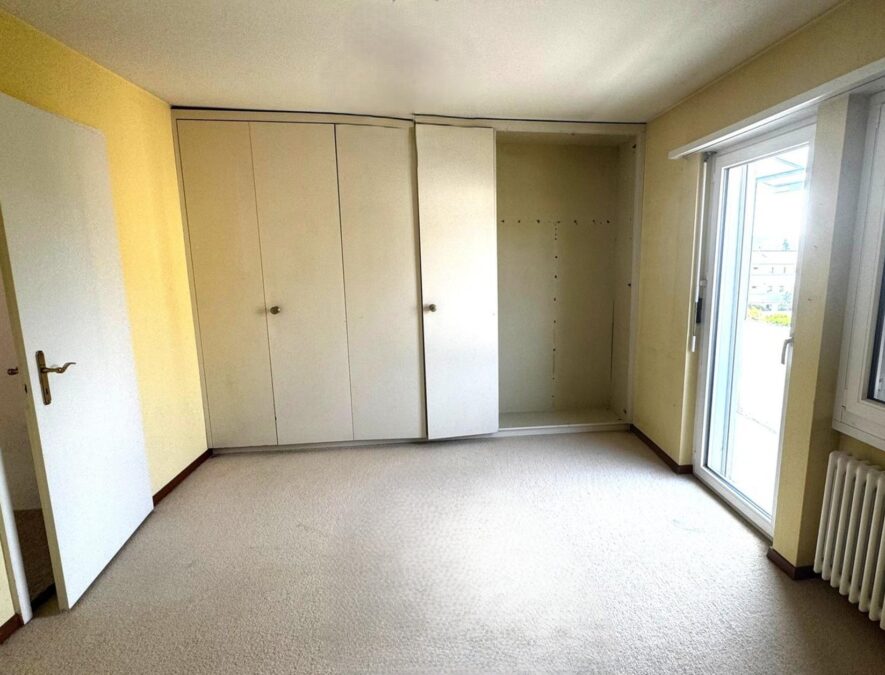 03711735f69997092397b50fa2d812f7